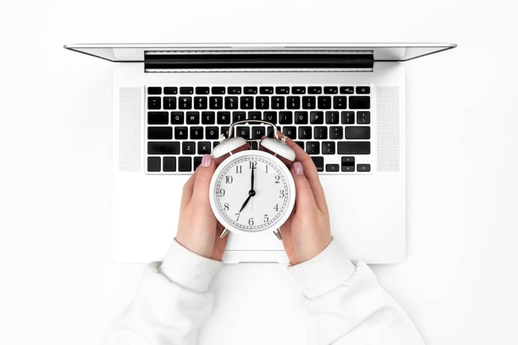e-invoicing deadline extended